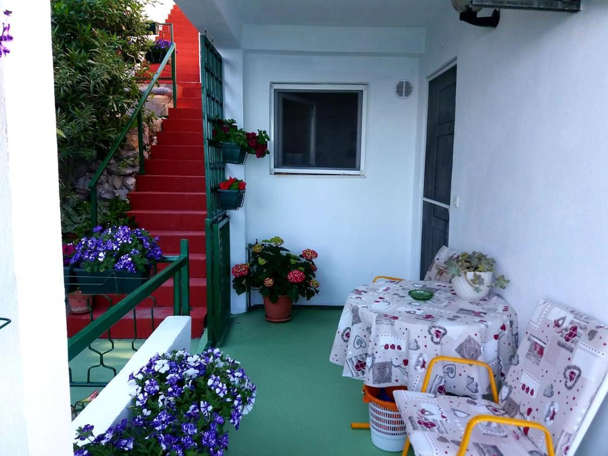 Apartman Kristin Подаца Екстериор снимка